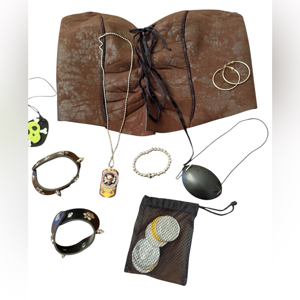 Pirate costume top and accessories